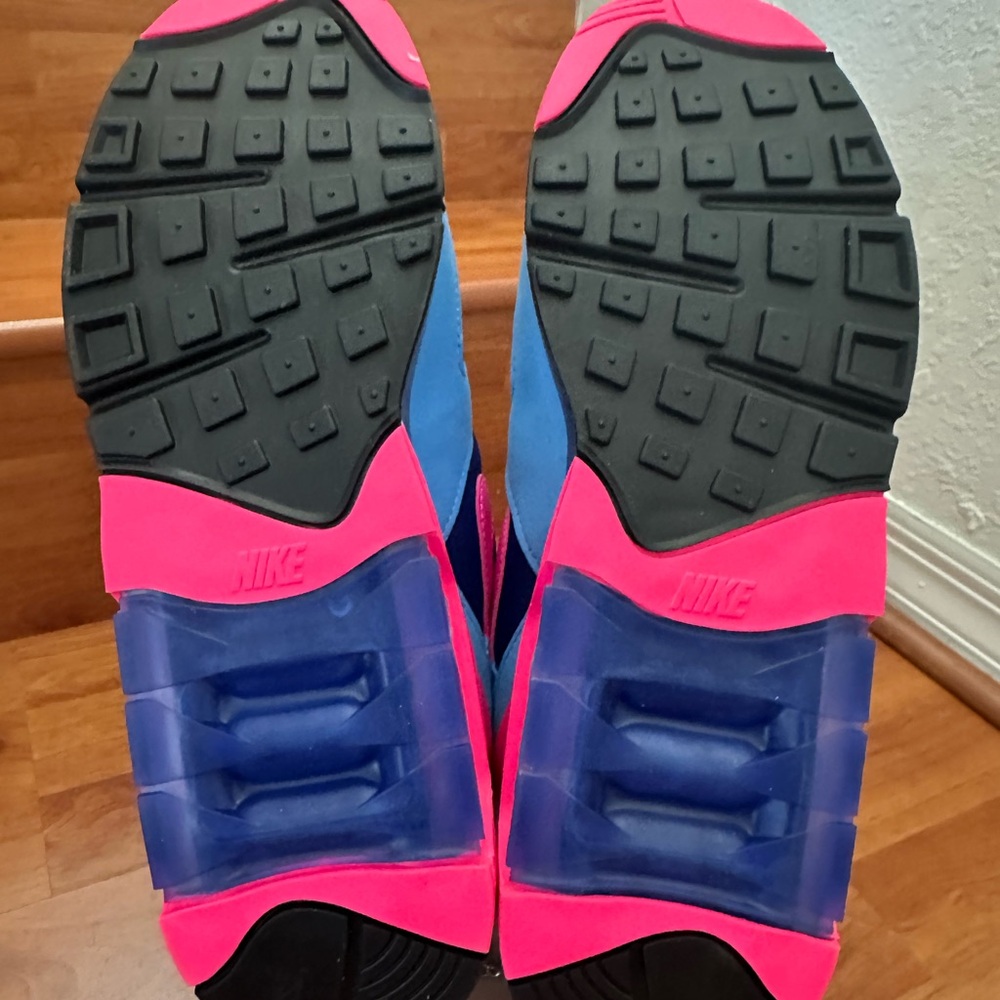 Nike Air Max 180 “University Blue/Hyper Pink” - Picture 5 of 6
